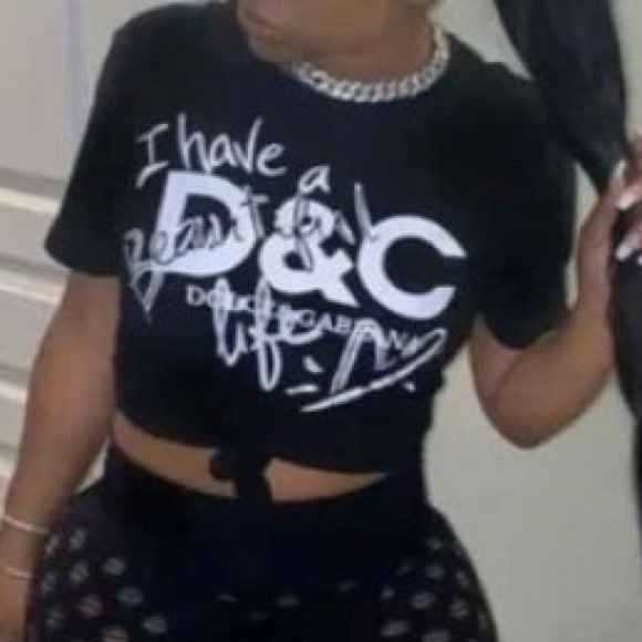 💋I HAVE A BEAUTIFUL LIFE D & C Black Cami Tank Top - Picture 7 of 13